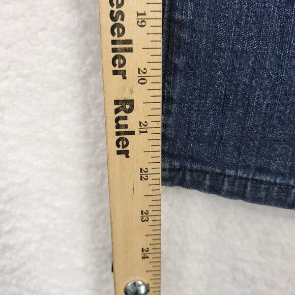 CACHE womens 4 medium wash denim cropped pants - Picture 6 of 6